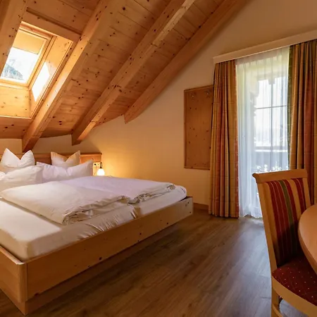 Alpenhotel Erika 4* Ischgl