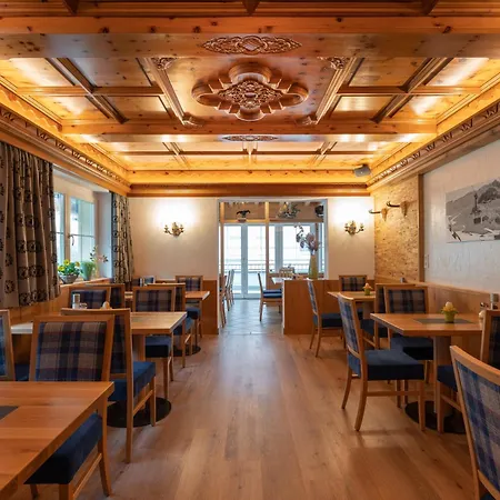 Alpenhotel Erika 4*