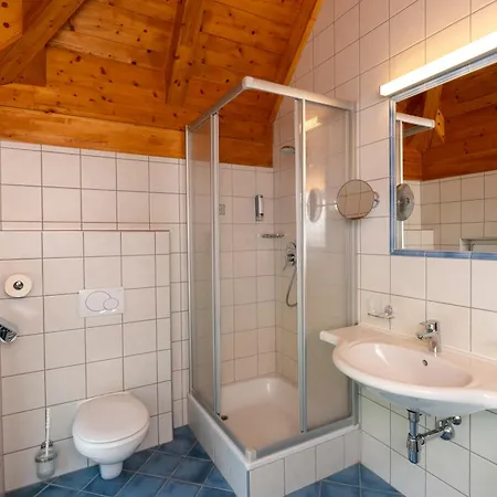 Ξενοδοχείο Alpenhotel Erika 4*