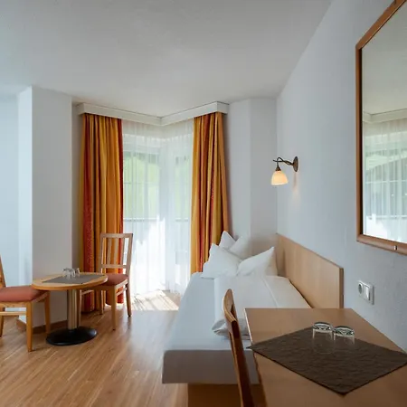 Alpenhotel Erika Hotel 4*